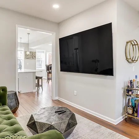 Less Than 1 Mi To Howard University Townhome With Deck